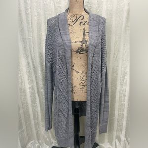 Leo & Nicole Pointelle gray cardigan sweater